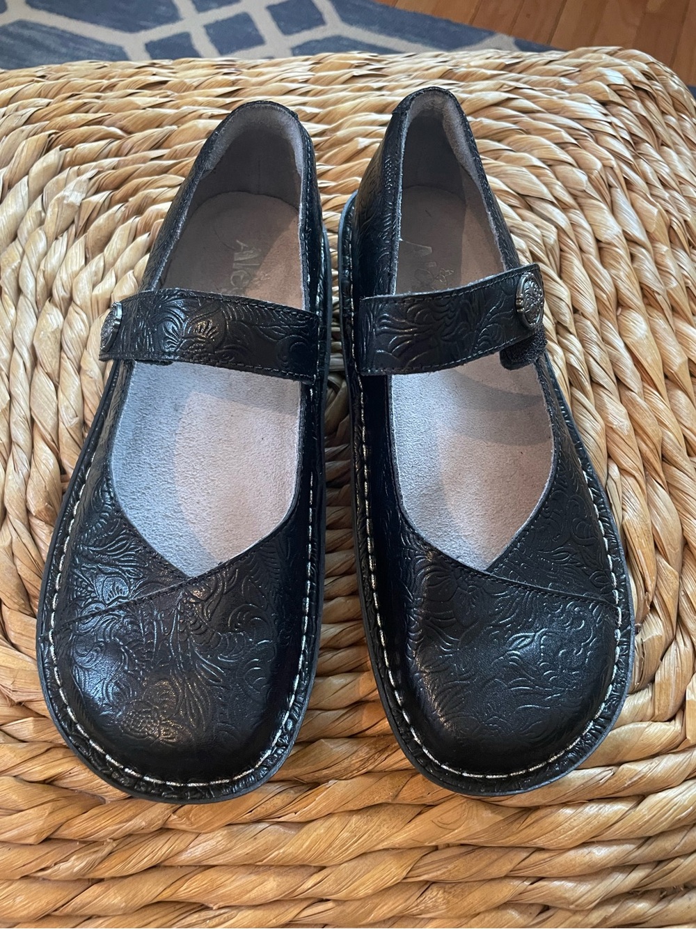 Alegria Paloma Black Embossed Rose Mary Janes